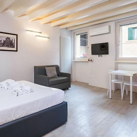 Vicolo Zini Apartments Verona Eksteriør bilde
